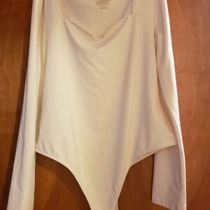 SO Cream / Ivory Long Sleeve Bodysuit